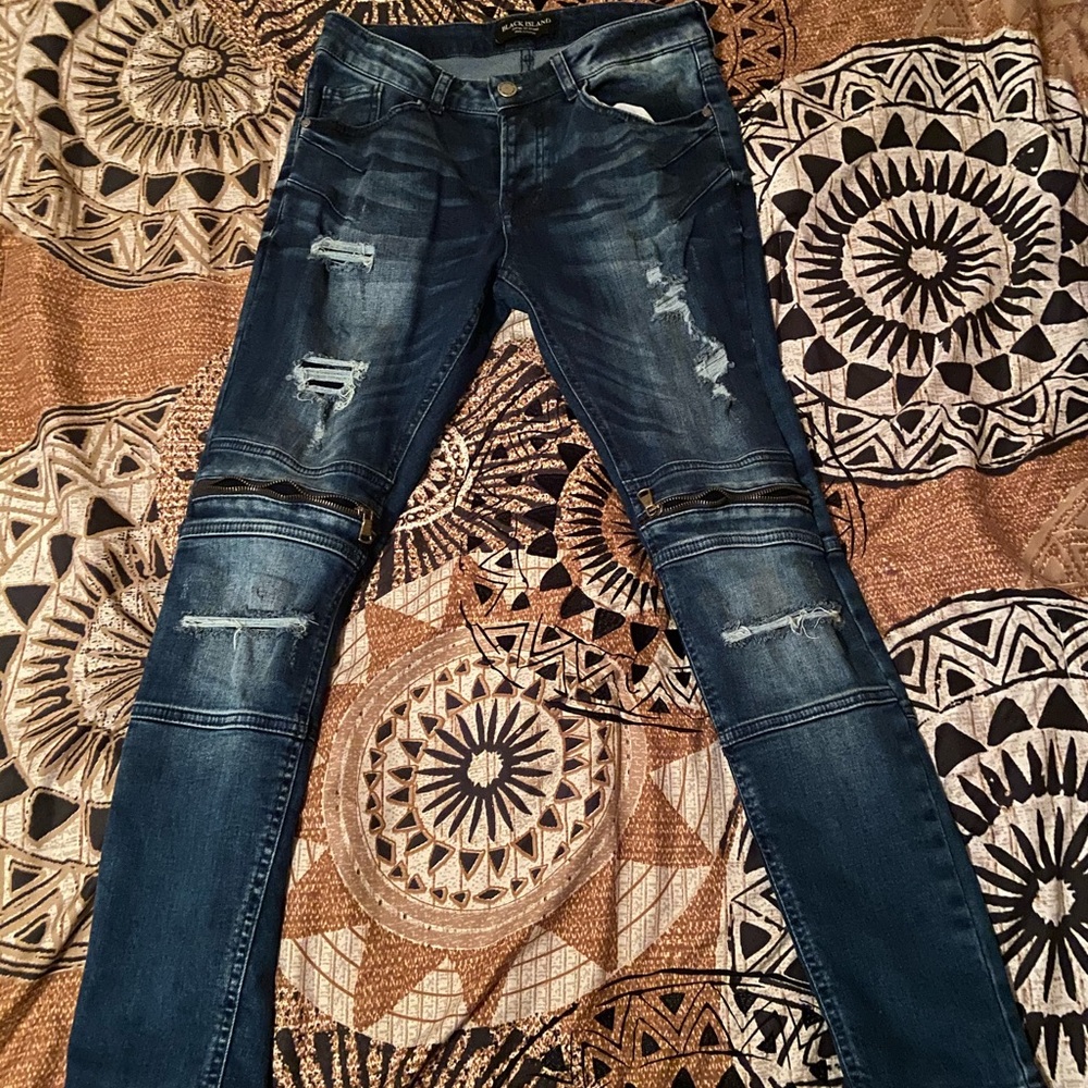 Skinny Ripped Zipper Jeans